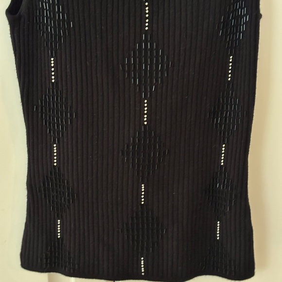 Yuka Black Sleeveless Ribbed Tank beaded Top Size‎ M - Picture 3 of 10